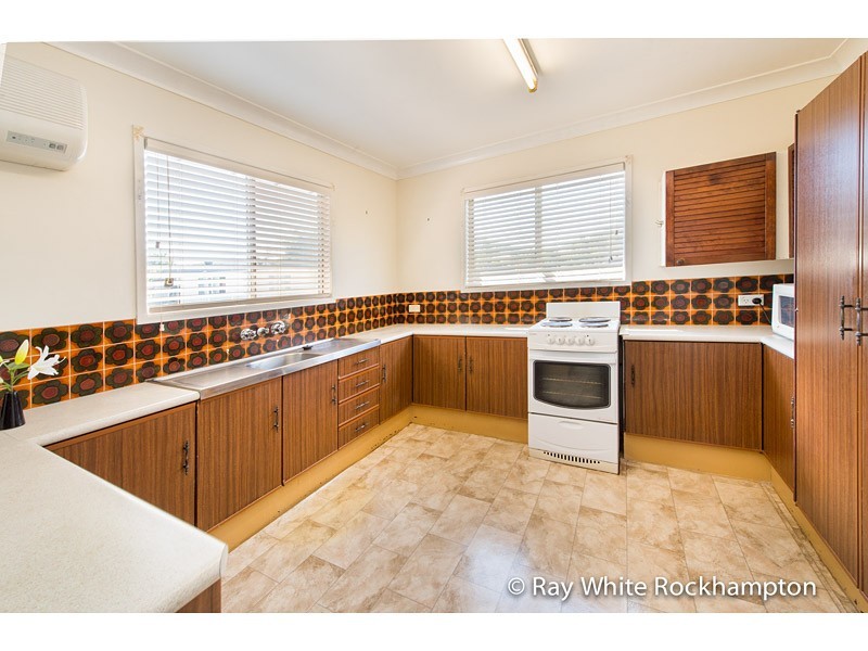 353 Duthie Avenue, Frenchville QLD 4701