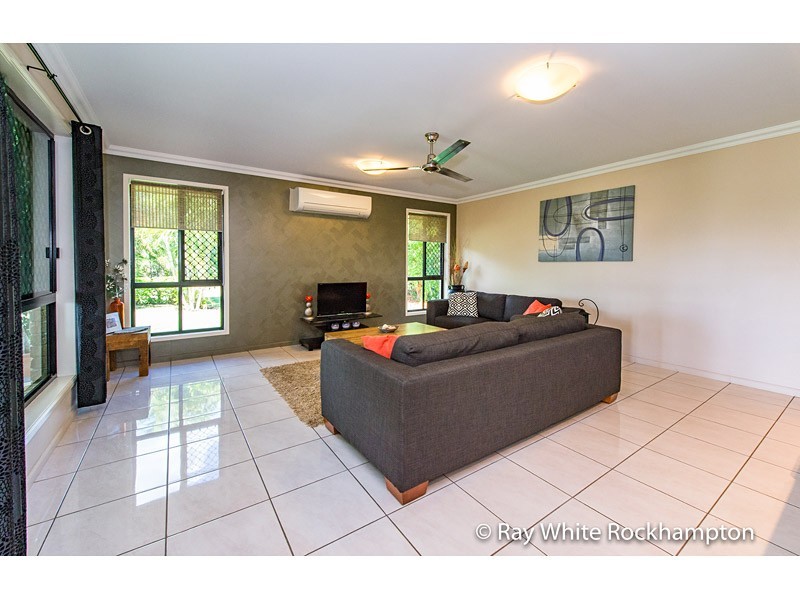 15-17 Jolinda Way, Rockyview QLD 4701