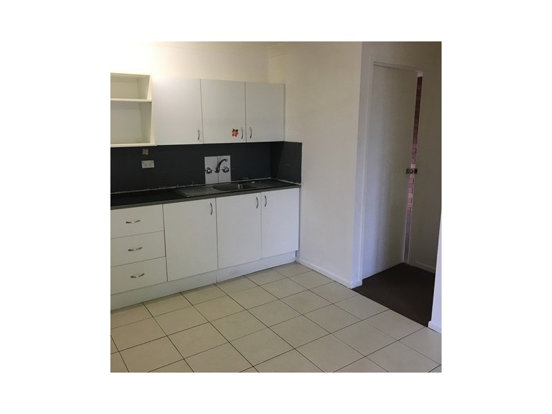 2/359 Rockonia Road, Koongal QLD 4701