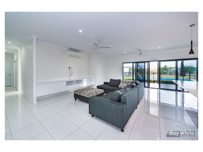 30 Riverside Drive, Parkhurst QLD 4702