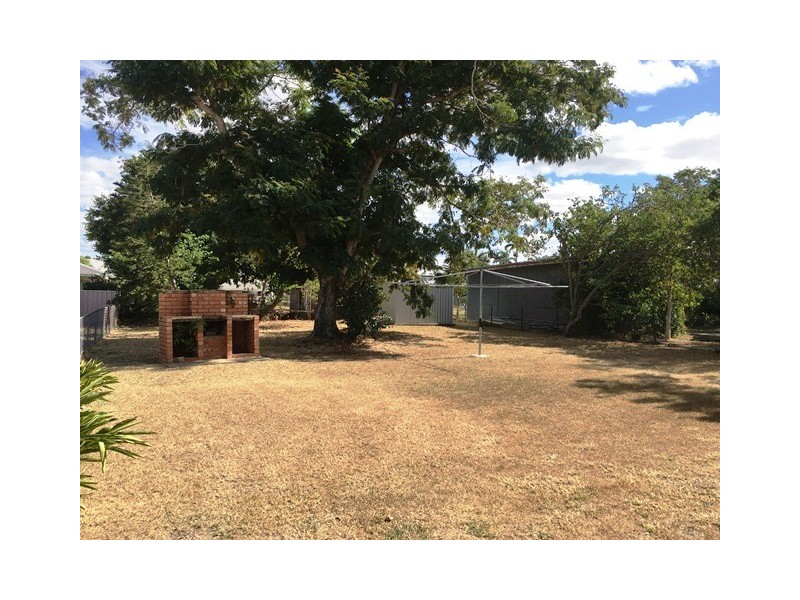 297 Berserker Street, Berserker QLD 4701