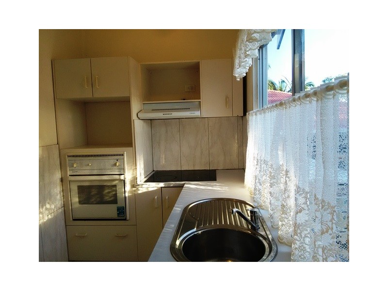 297 Berserker Street, Berserker QLD 4701