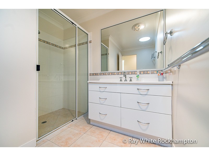 5/385 Shand Street, Frenchville QLD 4701