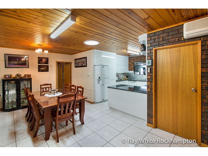 12 Jeffries Street, The Range QLD 4700