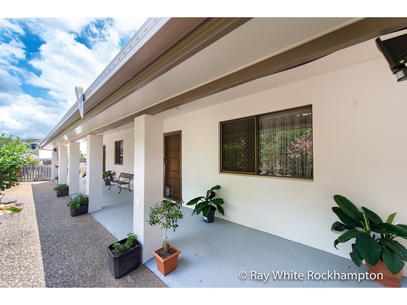 12 Jeffries Street, The Range QLD 4700