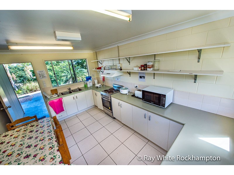18 Leeds Avenue, Kawana QLD 4701