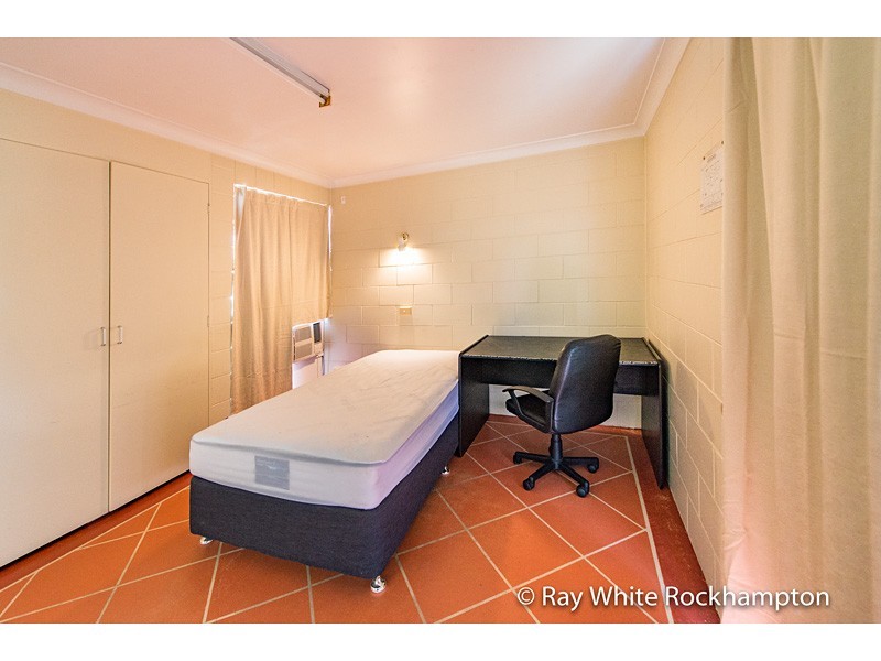 18 Leeds Avenue, Kawana QLD 4701