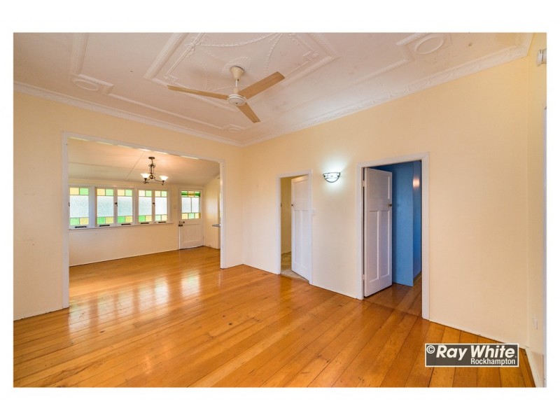 36 Nathan Street, The Range QLD 4700