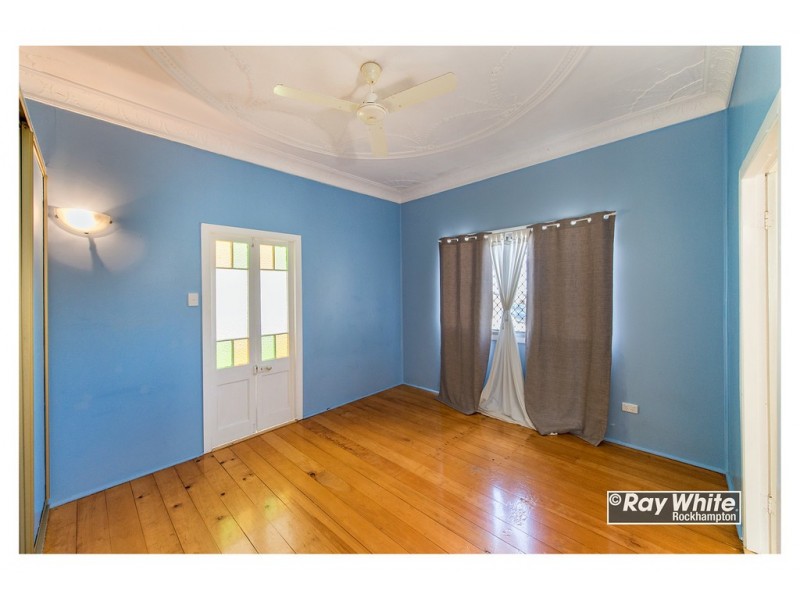 36 Nathan Street, The Range QLD 4700