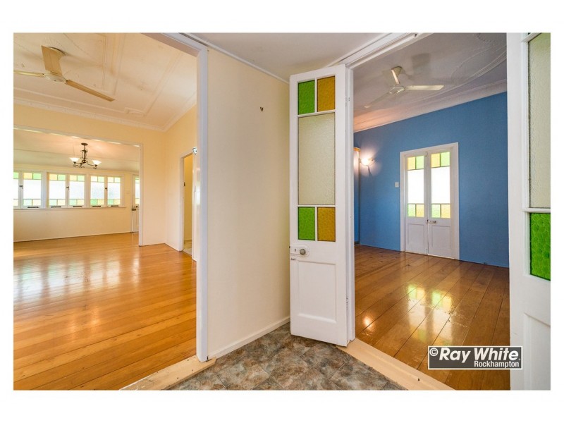 36 Nathan Street, The Range QLD 4700