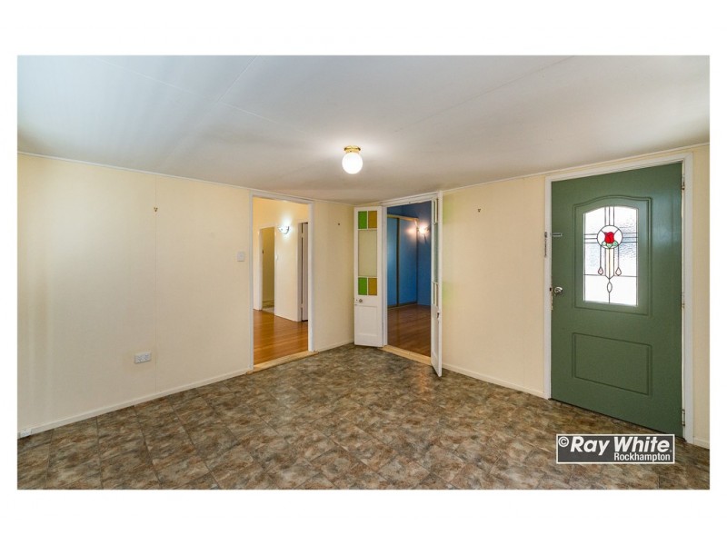 36 Nathan Street, The Range QLD 4700