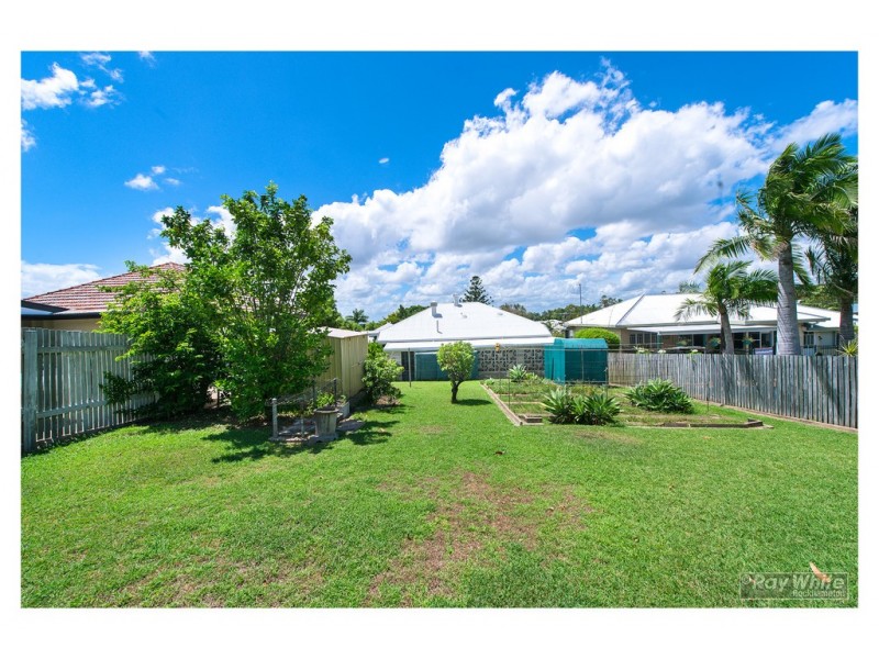 40 Cousins Street, The Range QLD 4700
