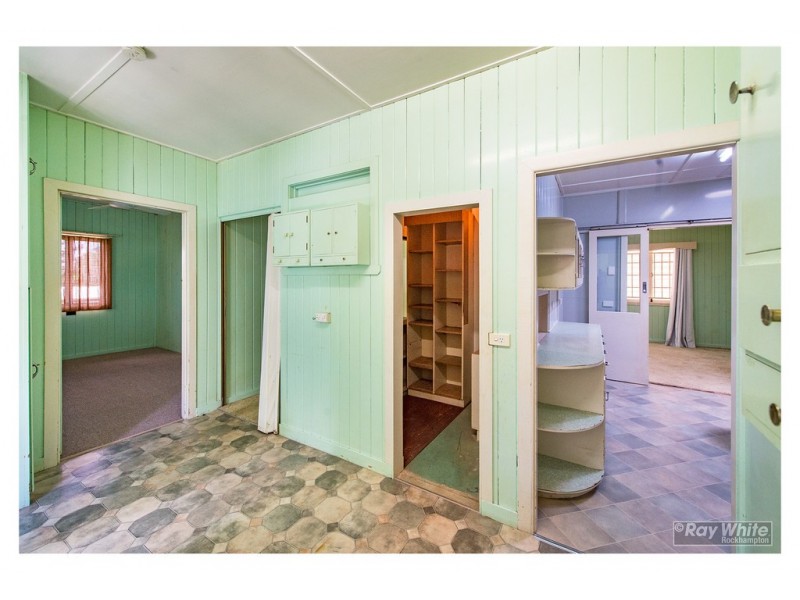 40 Cousins Street, The Range QLD 4700