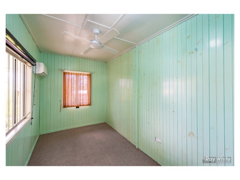 40 Cousins Street, The Range QLD 4700