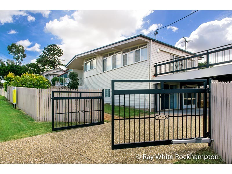 94 Caroline Street, The Range QLD 4700