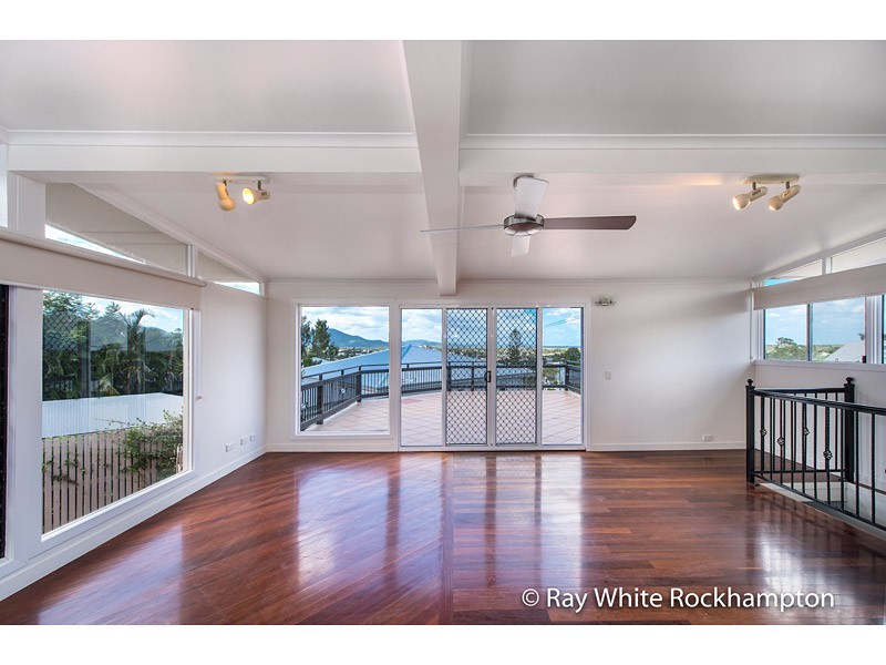 94 Caroline Street, The Range QLD 4700