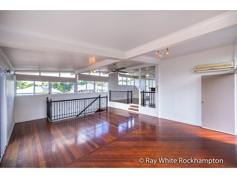 94 Caroline Street, The Range QLD 4700