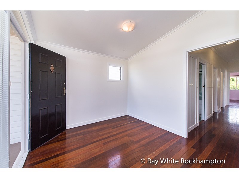 94 Caroline Street, The Range QLD 4700