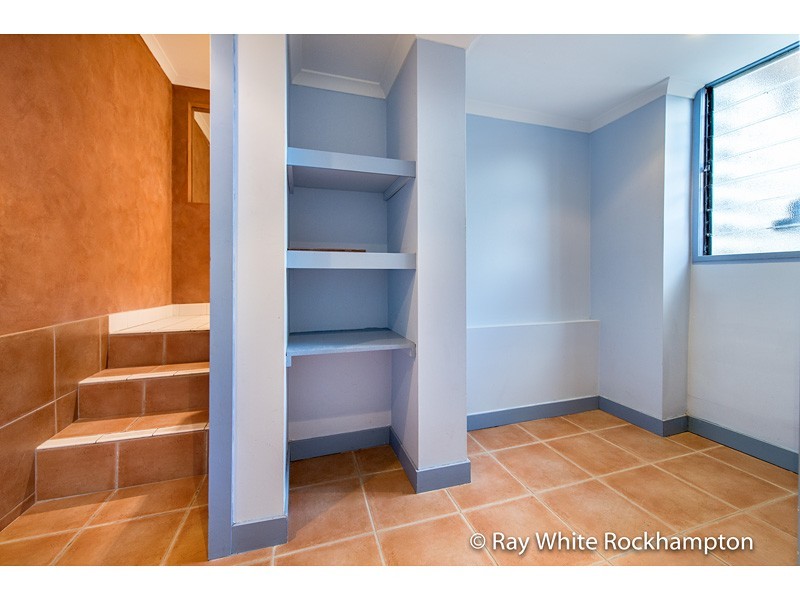 94 Caroline Street, The Range QLD 4700