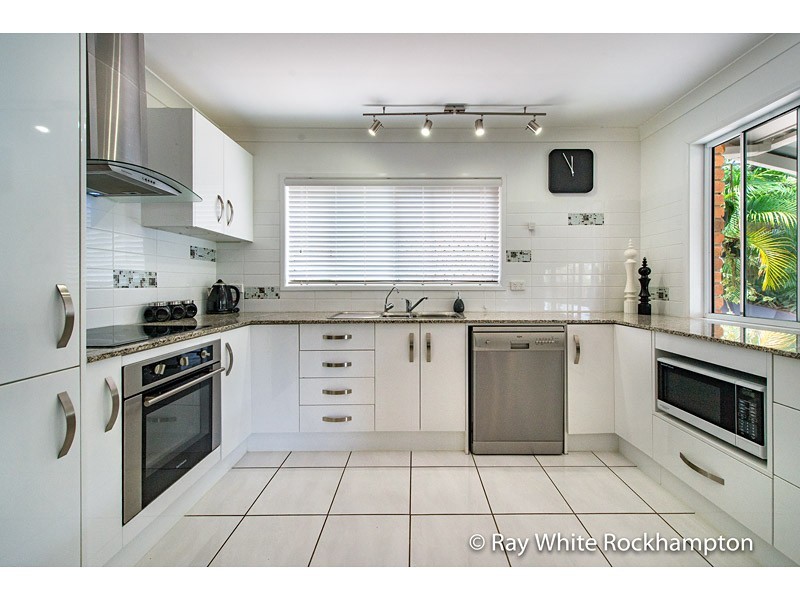 6 Beal Avenue, Frenchville QLD 4701