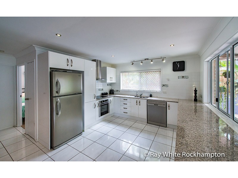 6 Beal Avenue, Frenchville QLD 4701