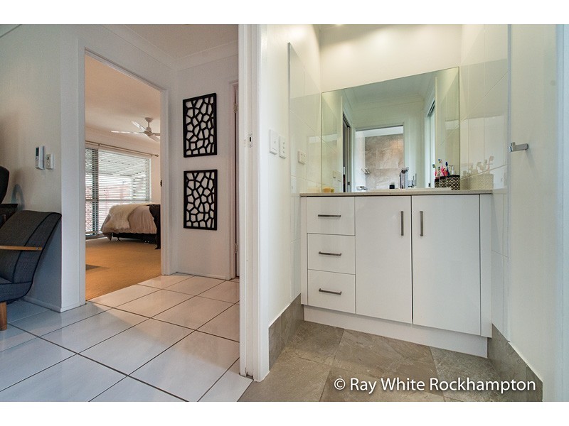 6 Beal Avenue, Frenchville QLD 4701