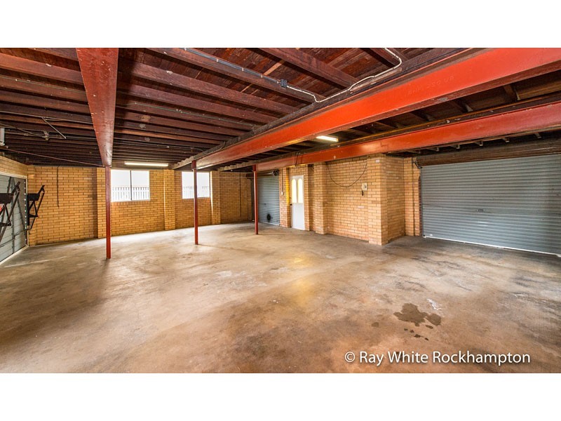 9 Luck Avenue, Wandal QLD 4700