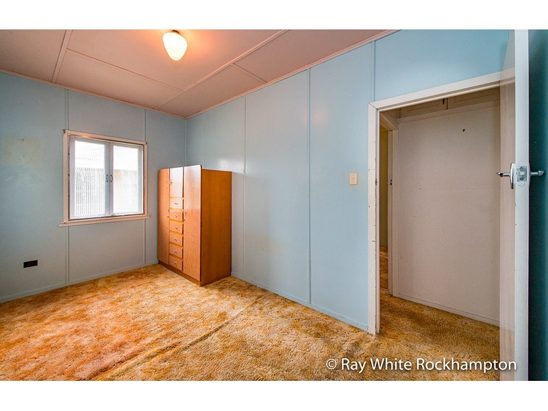 9 Luck Avenue, Wandal QLD 4700