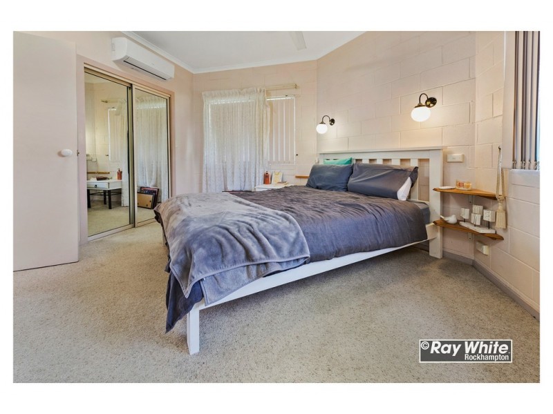 1/31 King Street, The Range QLD 4700