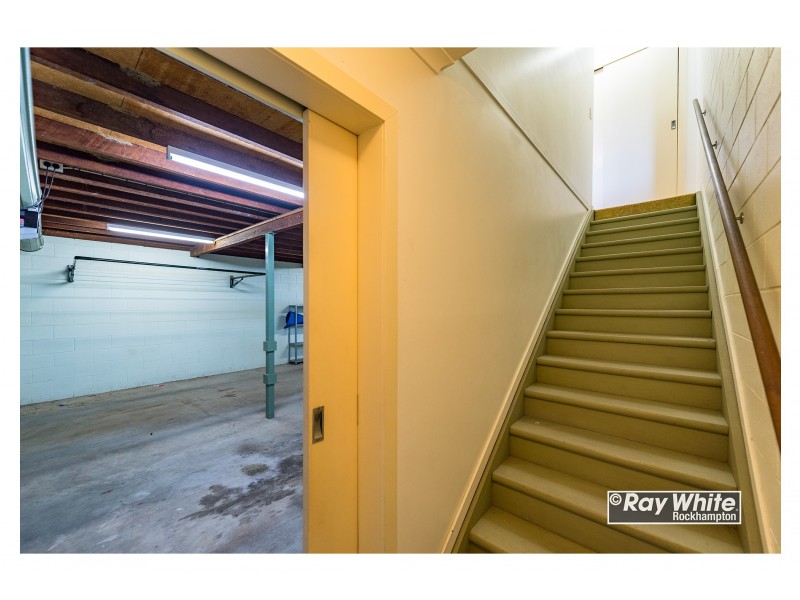 1/31 King Street, The Range QLD 4700