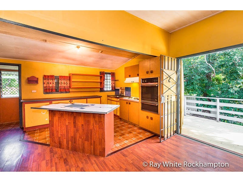 136 Edington Street, Berserker QLD 4701