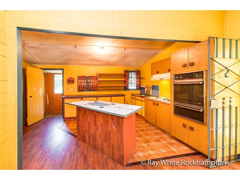 136 Edington Street, Berserker QLD 4701