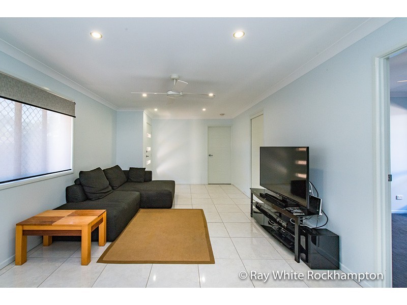 15 Hartley Street, Wandal QLD 4700