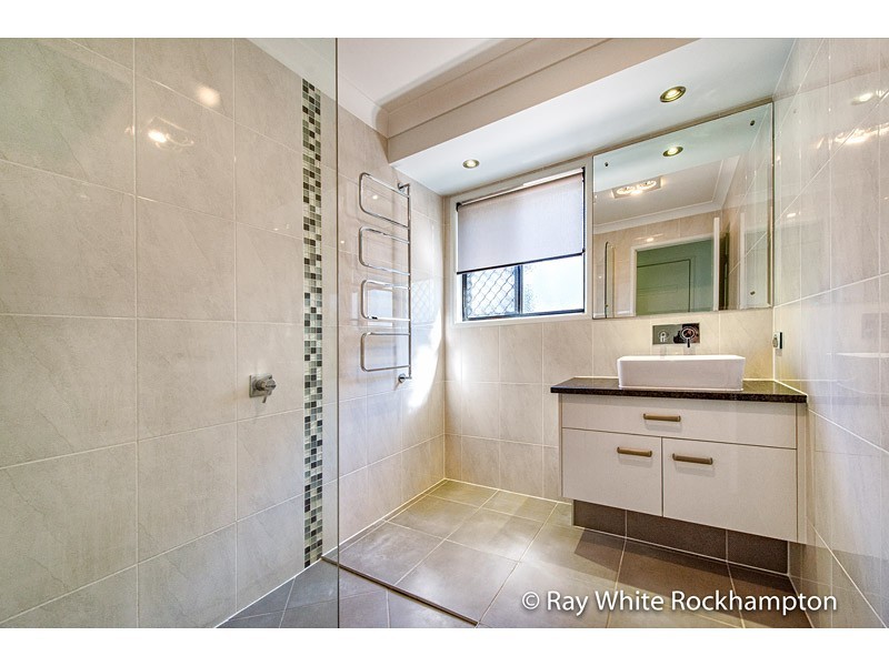 15 Hartley Street, Wandal QLD 4700