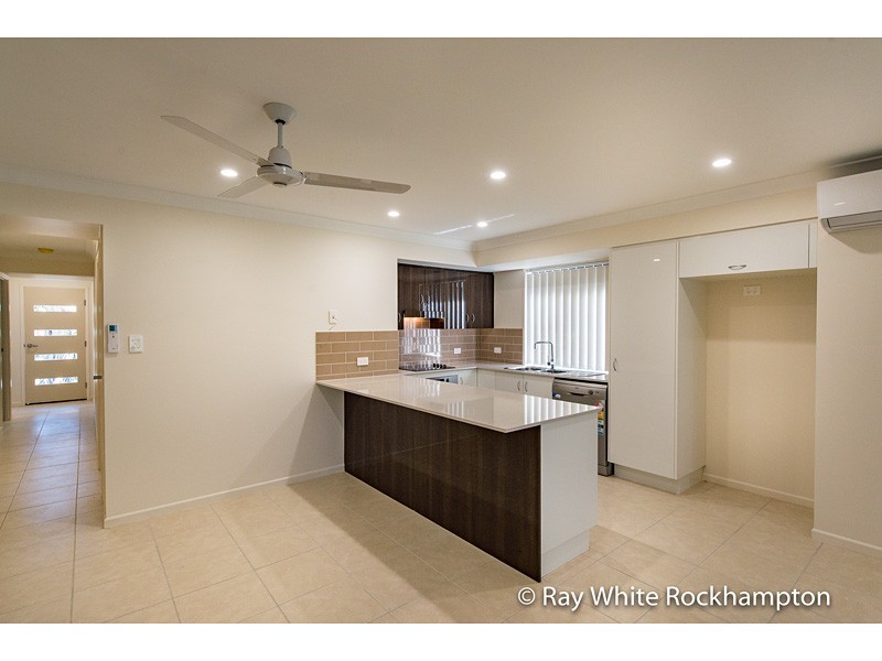 138 Murray Lane, The Range QLD 4700