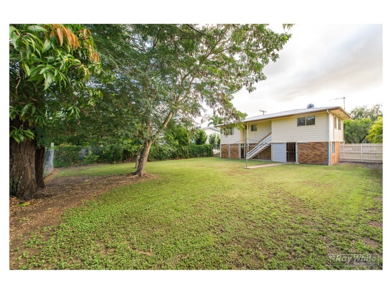 348 Fenlon Avenue, Frenchville QLD 4701
