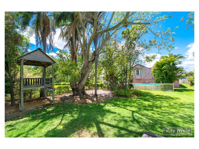 51 Woodville Street, Wandal QLD 4700