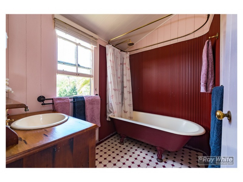 51 Woodville Street, Wandal QLD 4700