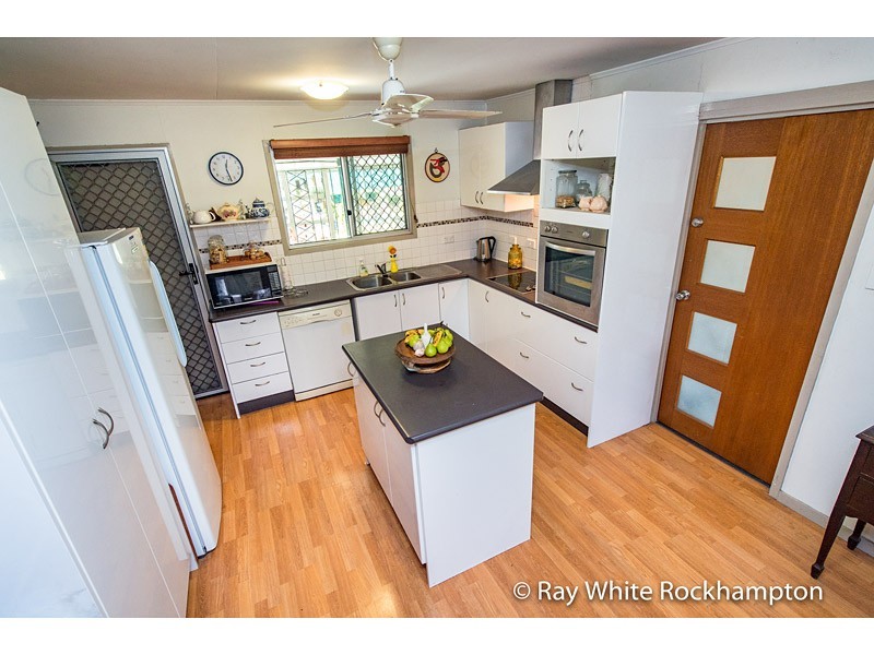 166 Lion Creek Road, Wandal QLD 4700