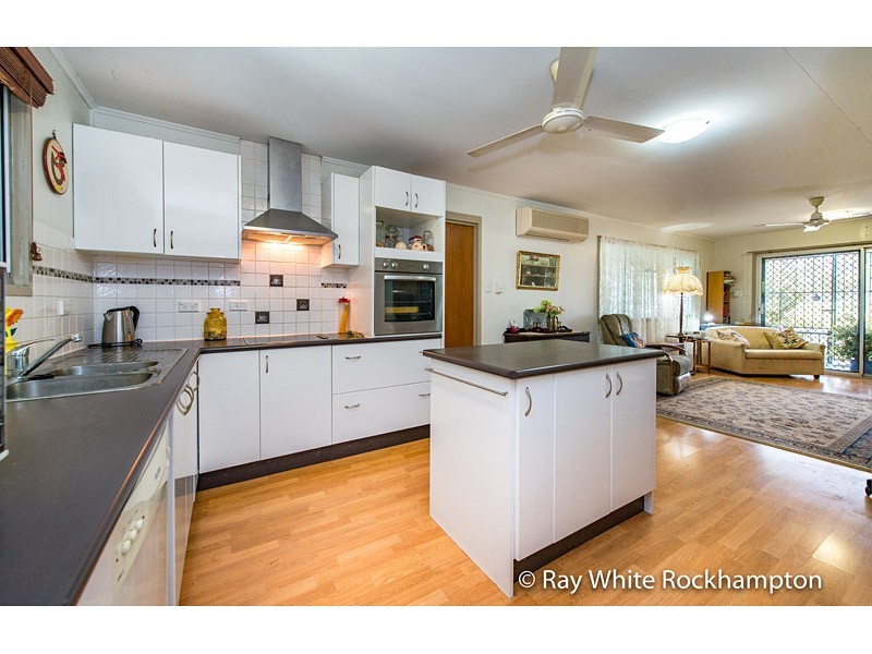 166 Lion Creek Road, Wandal QLD 4700