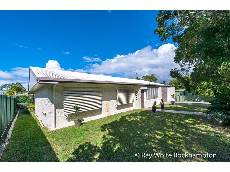 52 Sheehy Street, Park Avenue QLD 4701