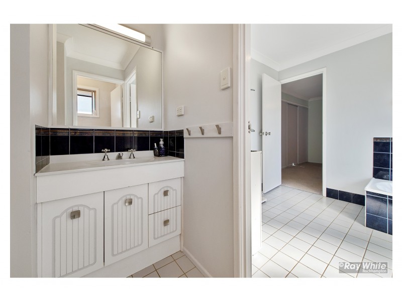 45 Fons Drive, Glendale QLD 4711