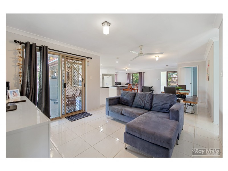 45 Fons Drive, Glendale QLD 4711