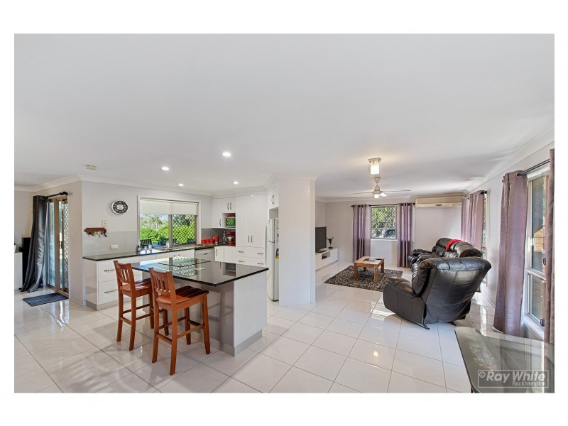 45 Fons Drive, Glendale QLD 4711