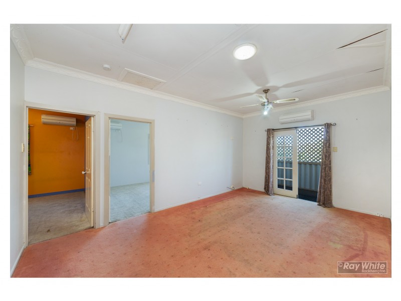 17 Cowap Street, Park Avenue QLD 4701