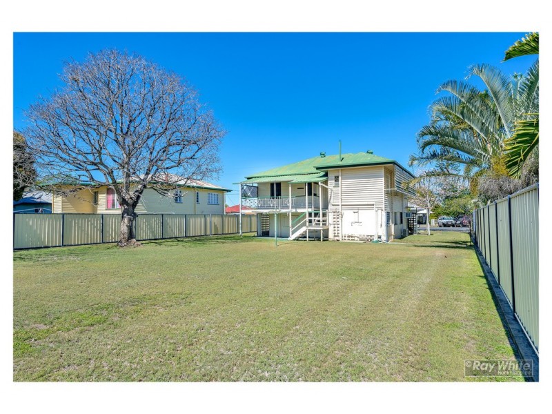 17 Cowap Street, Park Avenue QLD 4701