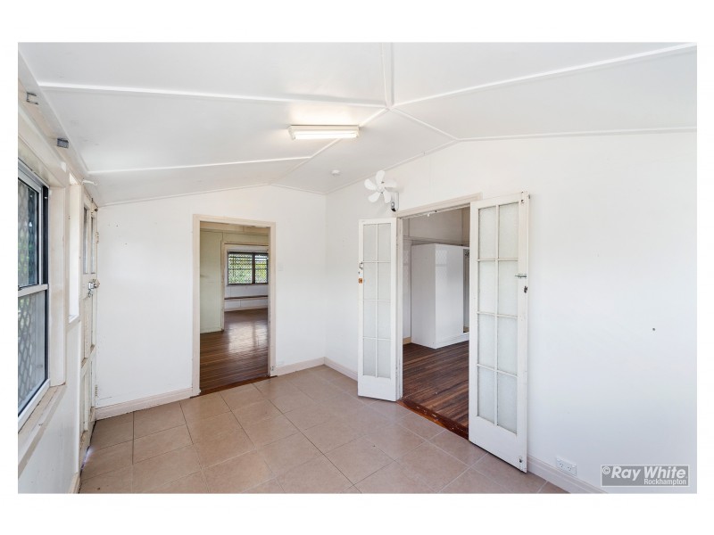 290 Rockonia Road, Koongal QLD 4701
