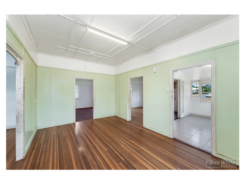 290 Rockonia Road, Koongal QLD 4701