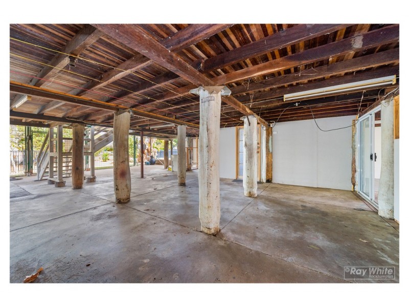290 Rockonia Road, Koongal QLD 4701