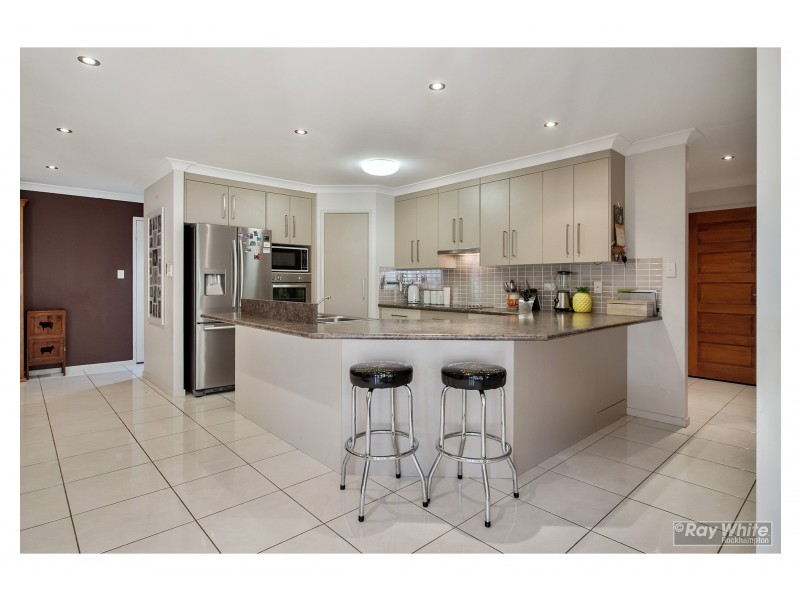 62 Buxton Drive, Gracemere QLD 4702